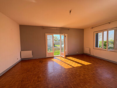 Maison Linars 4 pièce(s) 109 m2