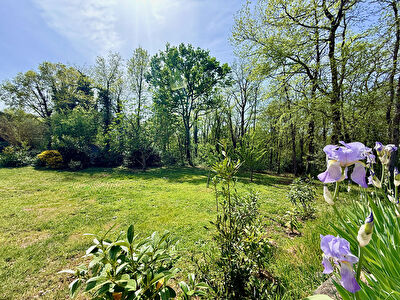 Maison Trois Palis 6 pièce(s) 146 m2