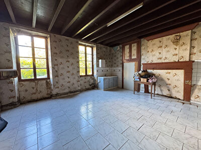Authentique maison Charentaise à réinventer