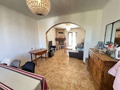 Maison Magnac Sur Touvre 5 pièce(s) 129 m2