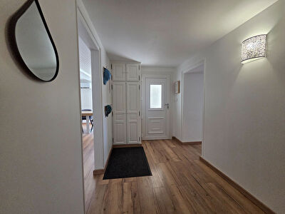 Maison Mornac 6 pièce(s) 180 m2