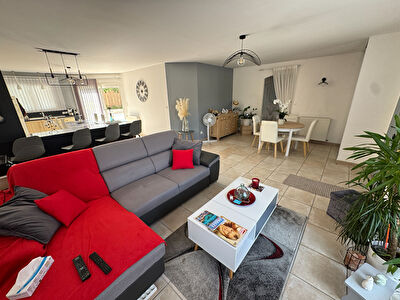Maison L Isle D Espagnac 5 pièce(s) 132 m2