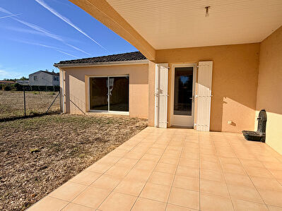 Maison Magnac-sur-Touvre 5 pièce(s) 95 m2