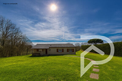 Maison de plain-pied de 104 m2 avec sous sol total