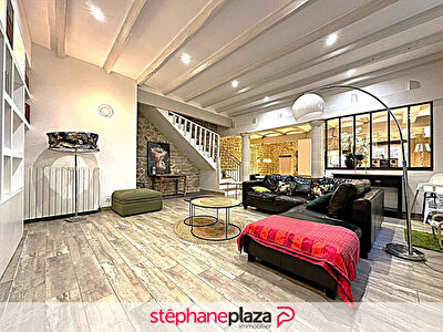 Maison Bagnols sur Cèze - 6 pièces - 215 m²