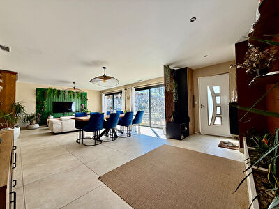 Maison St Gervais - 5 pièces - 142 m²