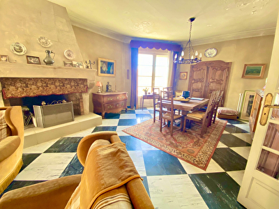 Appartement Pont St Esprit - 6 pièces - 154 m²