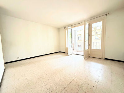 Appartement Bagnols Sur Ceze - 1 pièce - 26 m²