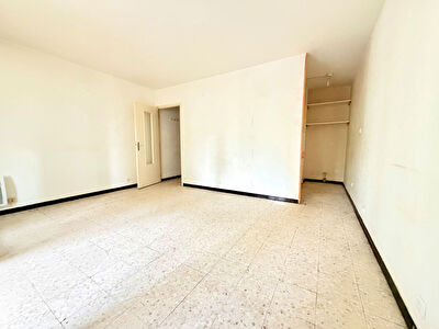 Appartement Bagnols Sur Ceze - 1 pièce - 26 m²