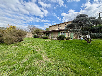 Mas St André De Roquepertuis - 5 pièces - 140 m²