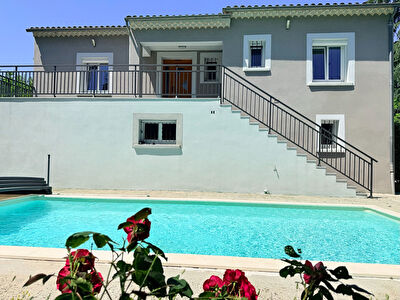 Maison Vaison-la-Romaine - 5 chambres + bureau - 156 m²