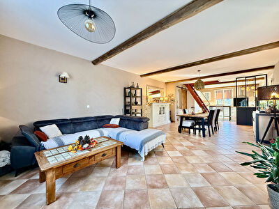 Maison Venejan - 5 pièces - 156 m²