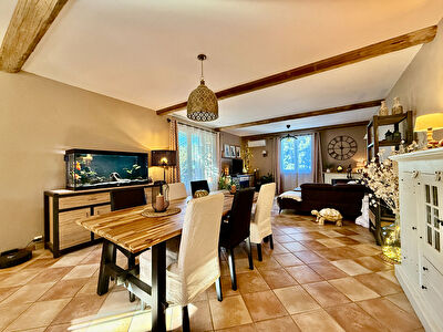 Maison Venejan - 5 pièces - 156 m²