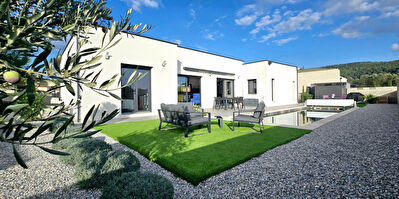 Villa Vaison La Romaine - 5 pièces - 114 m²