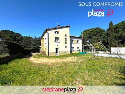 Maison Bagnols sur Cèze - 4 chambres - 173 m² +  94 m² dépendances + Piscine