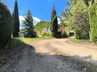 Maison Vaison La Romaine - 4 pièces - 127 m²