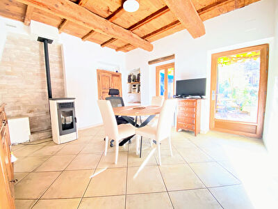 Maison St Geniès De Comolas - 6 pièces - 127m²