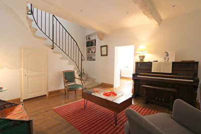 Belle maison de village avec terrasse - 4 pièces - 110m²