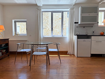 Belle maison de village avec terrasse - 4 pièces - 110m²