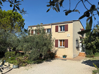 Maison Saint Maurice Sur Eygues - 6 pièces - 133 m² + hangar de 131 m²