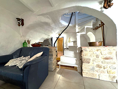 Maison St Florent Sur Auzonnet - 4 pièces - 73 m² + dépendances