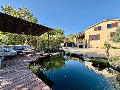 Maison Venejan - 5 pièces - 156 m²