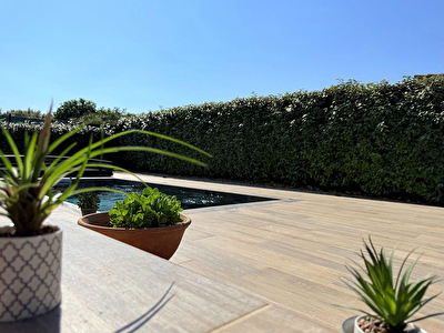 Maison contemporaine avec piscine Bouchet - 5 pièces - 116 m²