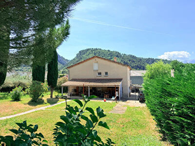 Maison Buis les Baronnies - 70m² + garage et annexe