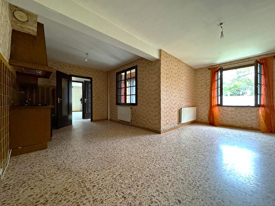 Maison Pouzilhac - 5 pièces - 109 m²