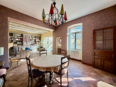 Maison Bagnols Sur Cèze - 5 pièces - 168 m²