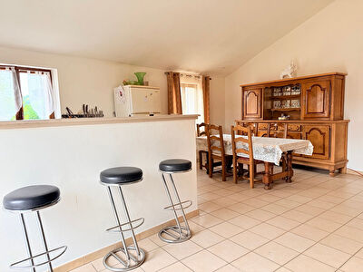 Appartement secteur Vaison-la-Romaine - 3 pièces - 73m²