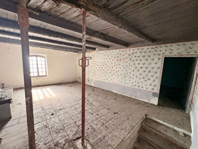 Maison à restaurer Lapalud - 7 pièces -145 m²