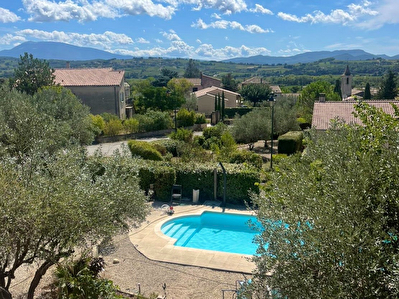 Maison Saint Maurice Sur Eygues - 6 pièces - 133 m² + hangar de 131 m²