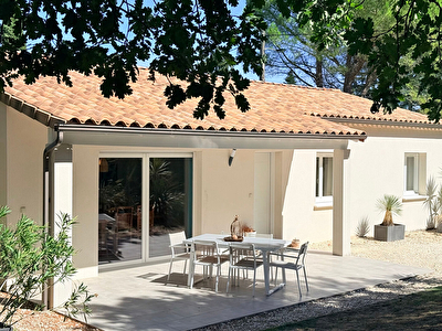 Villa contemporaine de plain-pied + studio indépendant - Saint-Paul-Trois-Chateaux - 7 pièces - 120 m²