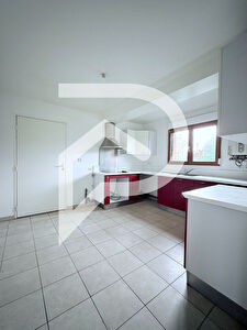 Maison Sivry Courtry 6 pièce(s) 93.48 m2