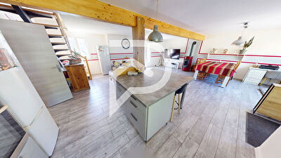 MAISON INDIVIDUELLE SECTEUR LE CHATELET - 5 pièce(s) - 120 m2