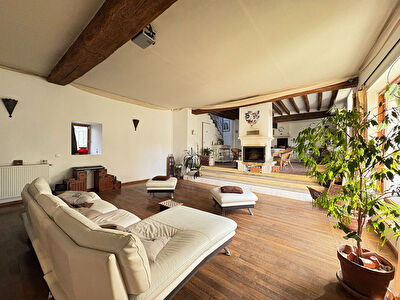 Maison d'habitation La Chapelle Gauthier 189m² 5 pièces