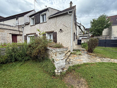 Maison Le Chatelet En Brie 4 pièce(s) 110 m2