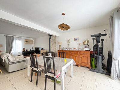 Maison secteur Le Châtelet En Brie 6 pièce(s)