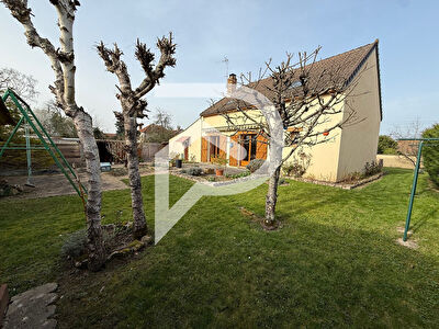 Maison Secteur Le Châtelet en Brie 6 pièce(s)