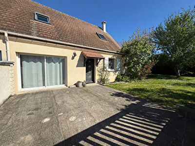 Maison 5 pièce(s) secteur le Chatelet en Brie