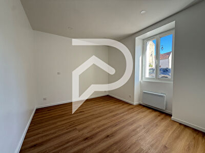 Appartement F3 en rez-de-jardin avec jardin privatif