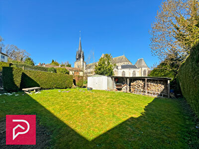 Maison en briques dans BERNAY avec jardin et garage