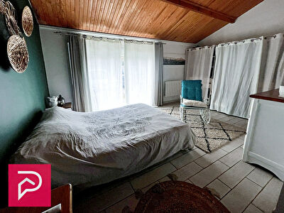 Maison avec superbe environnement