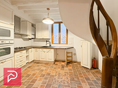 Appartement à louer entièrement rénovée à Bernay