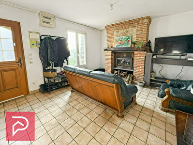 A 5 minutes de BERNAY, charmante maison en briques !