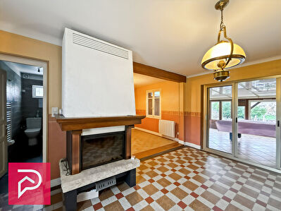 Propriété familiale région de Bernay avec terrain de 1.7 hectare