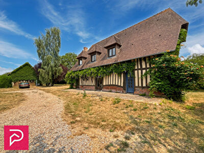 Maison normande à la campagne