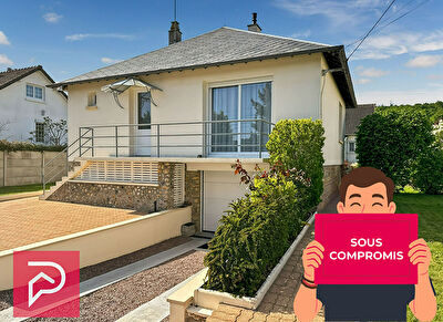 Maison en parfait état, commerces et gare à pied