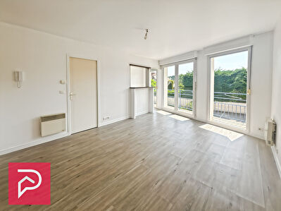 Appartement T1 dans une résidence avec ascenseur.